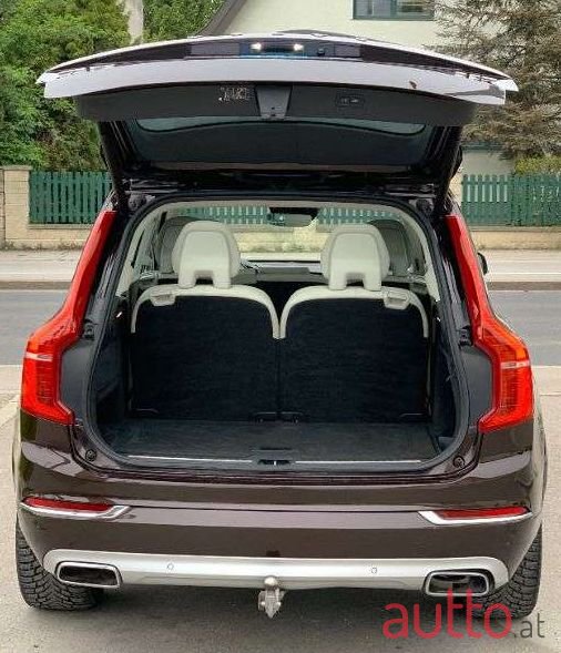 2019' Volvo XC90 photo #6
