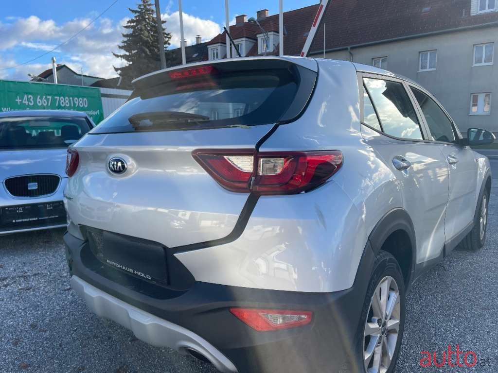 2018' Kia Stonic photo #6