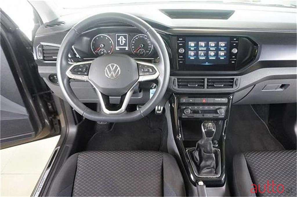 2021' Volkswagen T-Cross photo #5