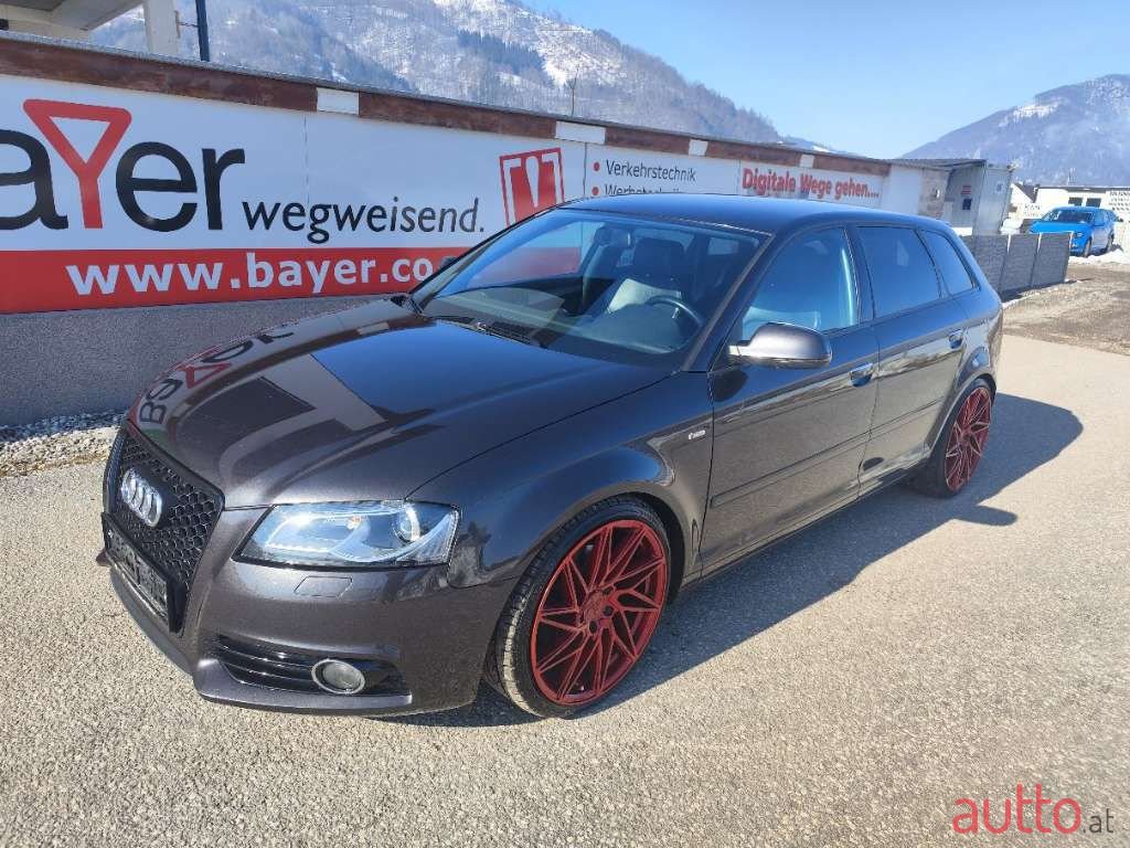 2011' Audi A3 photo #2