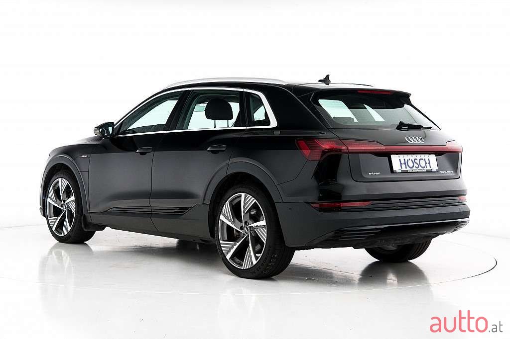 2020' Audi e-tron photo #3