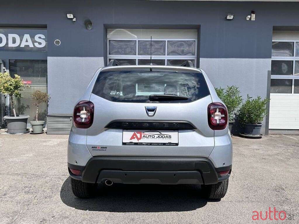 2020' Dacia Duster photo #6