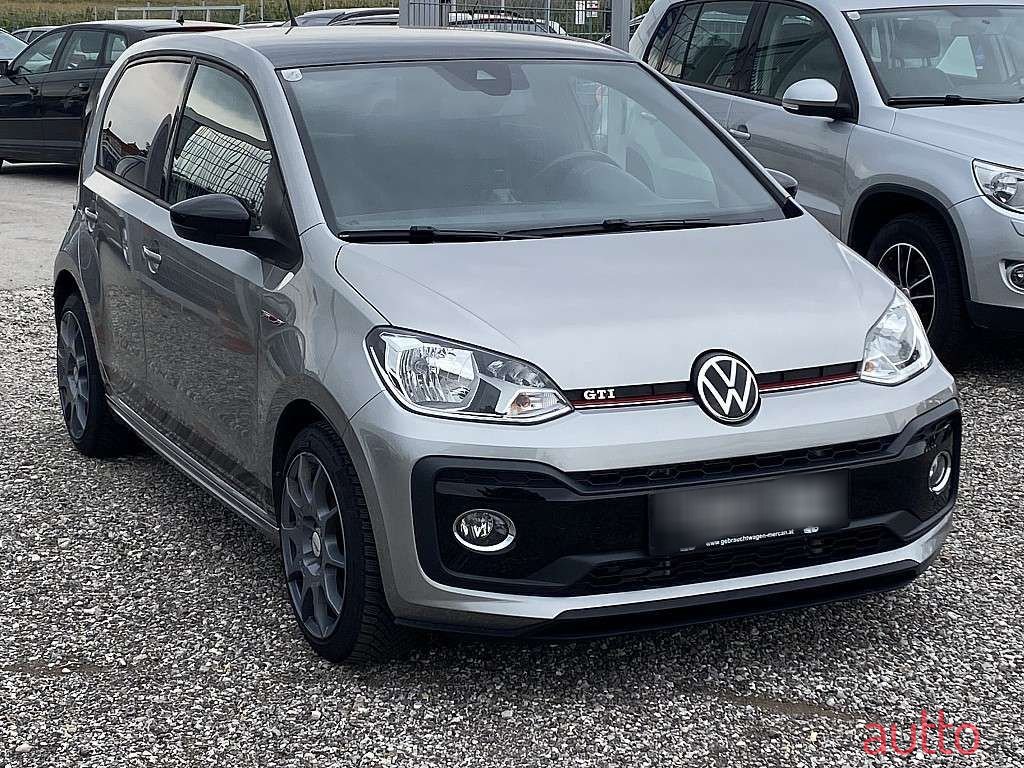 2020' Volkswagen Up! photo #3