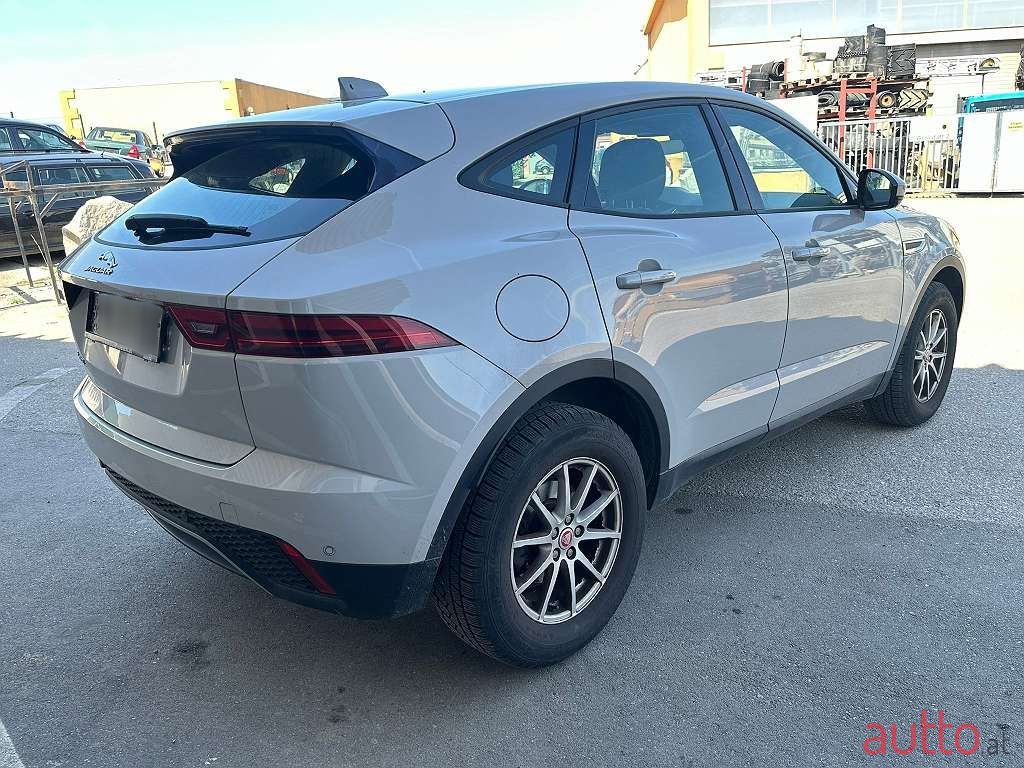 2018' Jaguar E-Pace photo #4