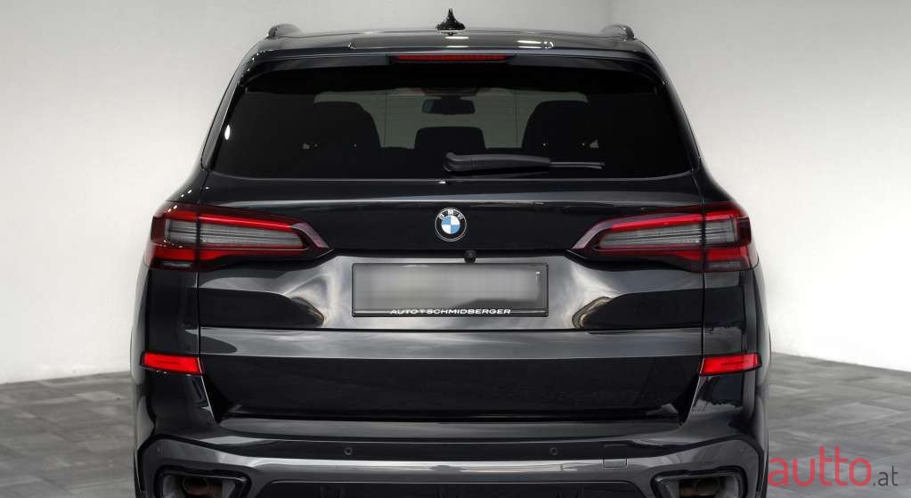 2021' BMW X5 photo #4
