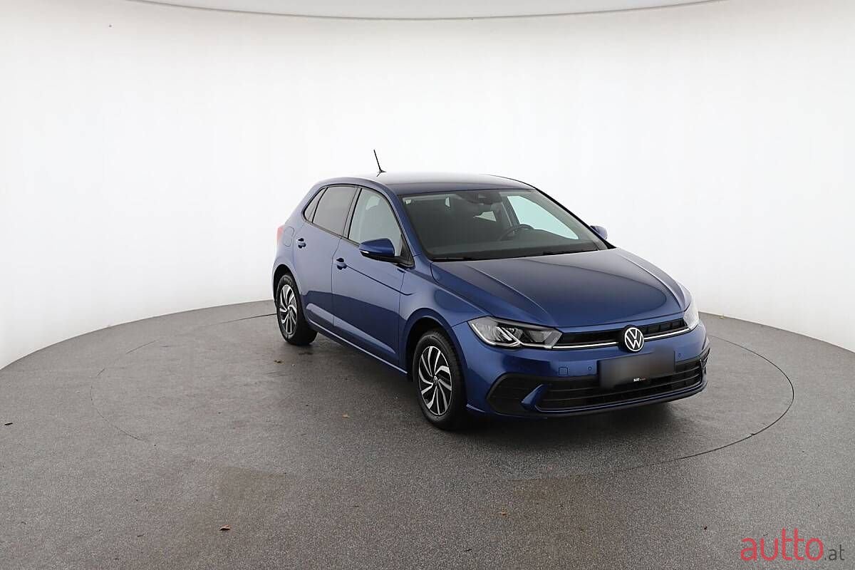 2023' Volkswagen Polo photo #1