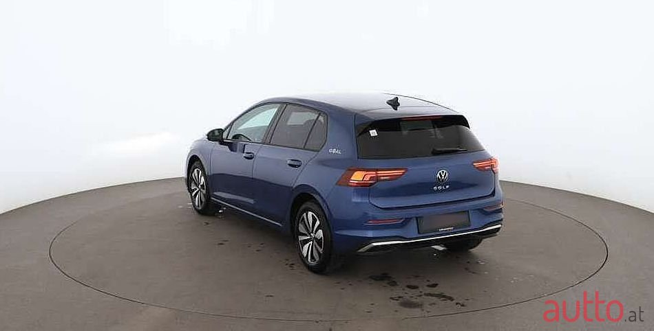 2024' Volkswagen Golf photo #4