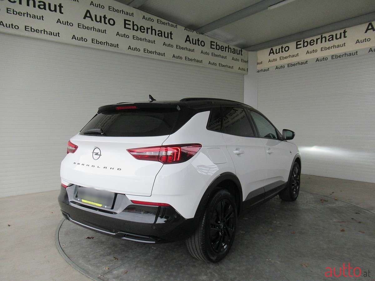 2022' Opel Grandland photo #5