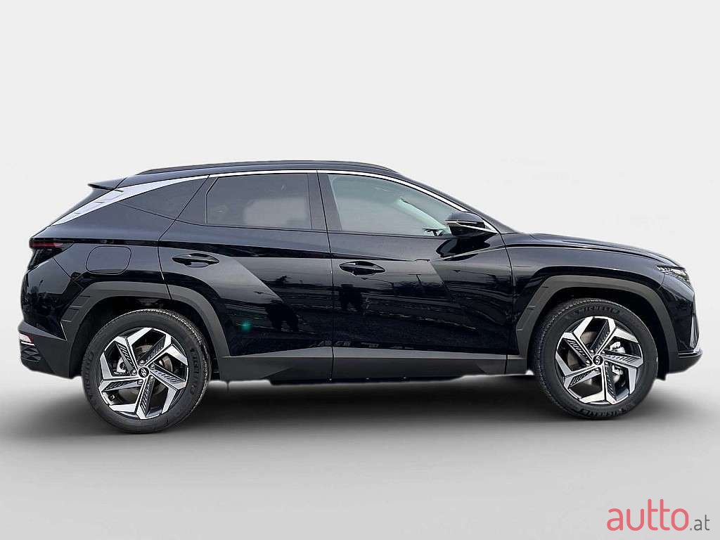 2023' Hyundai Tucson photo #3