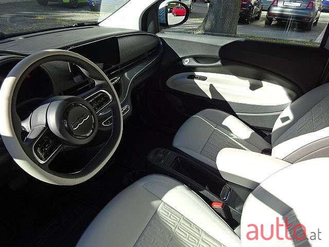 2020' Fiat 500 photo #4