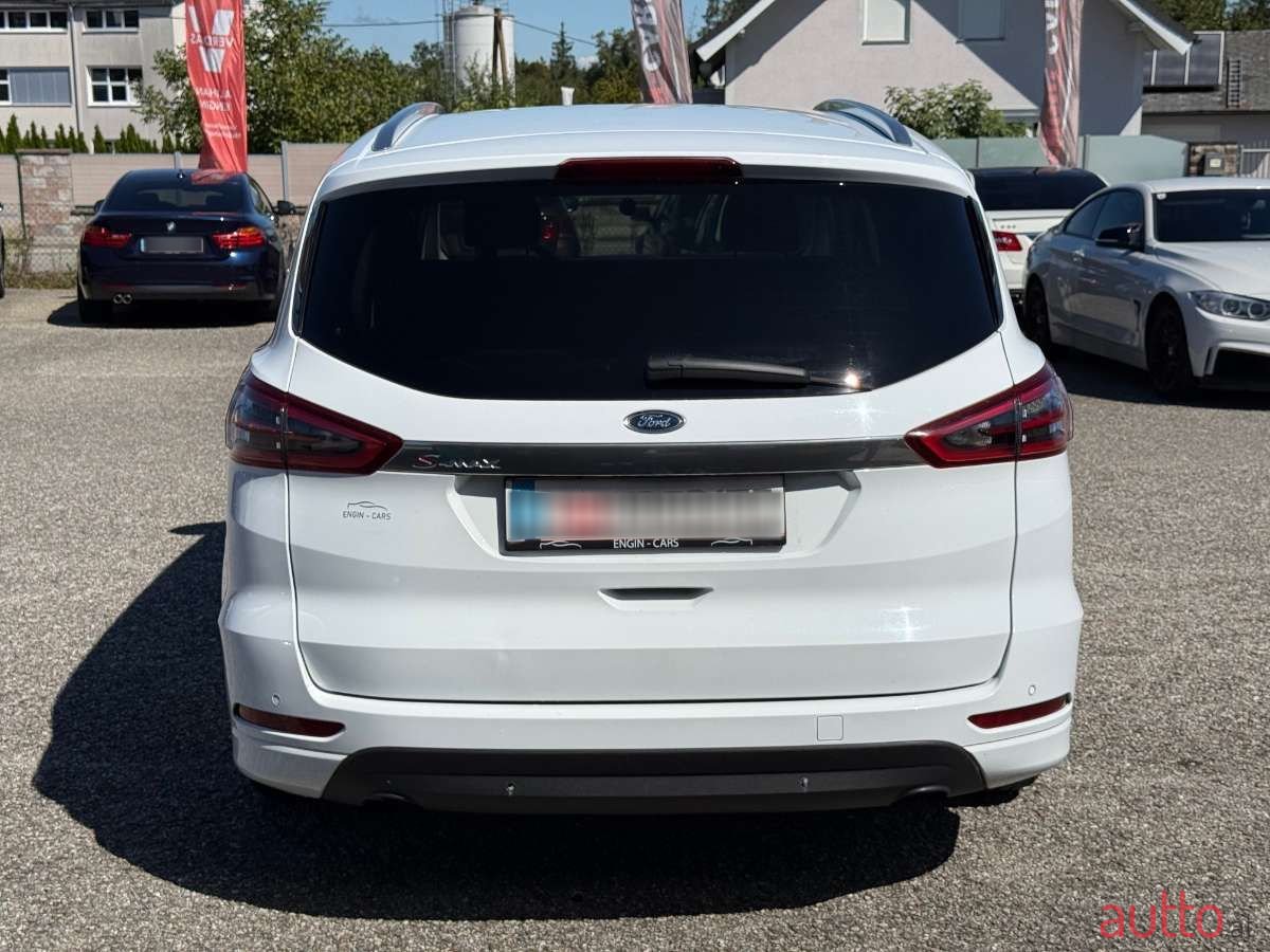 2015' Ford S-Max photo #6