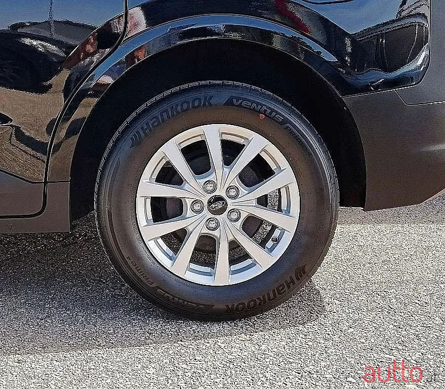 2024' Ford Tourneo photo #4