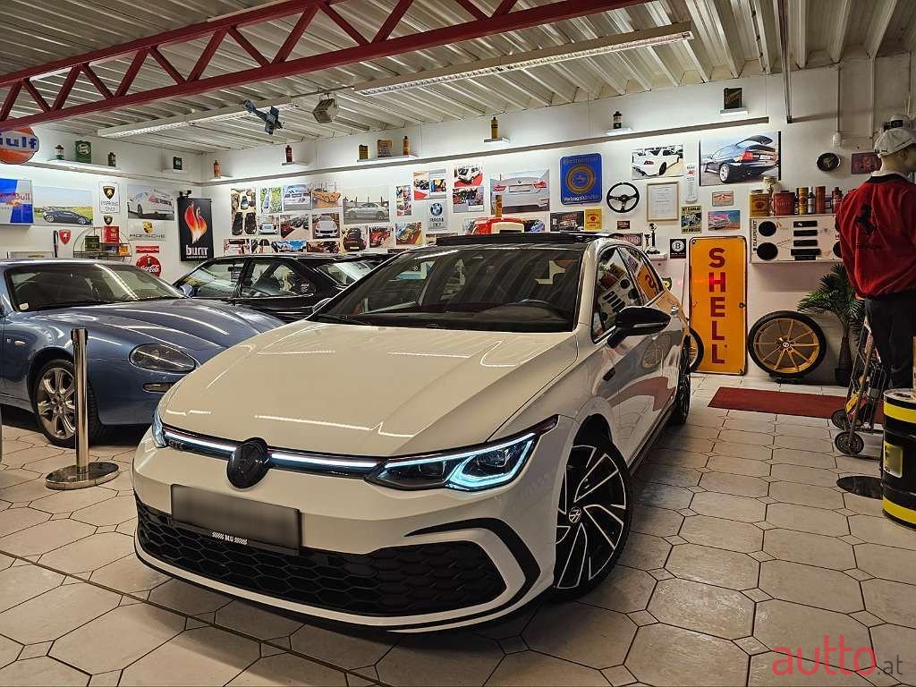 2021' Volkswagen Golf photo #1