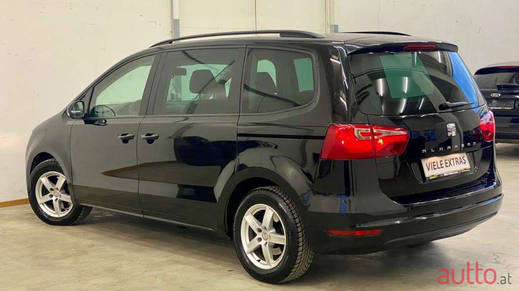 2011' SEAT Alhambra photo #2