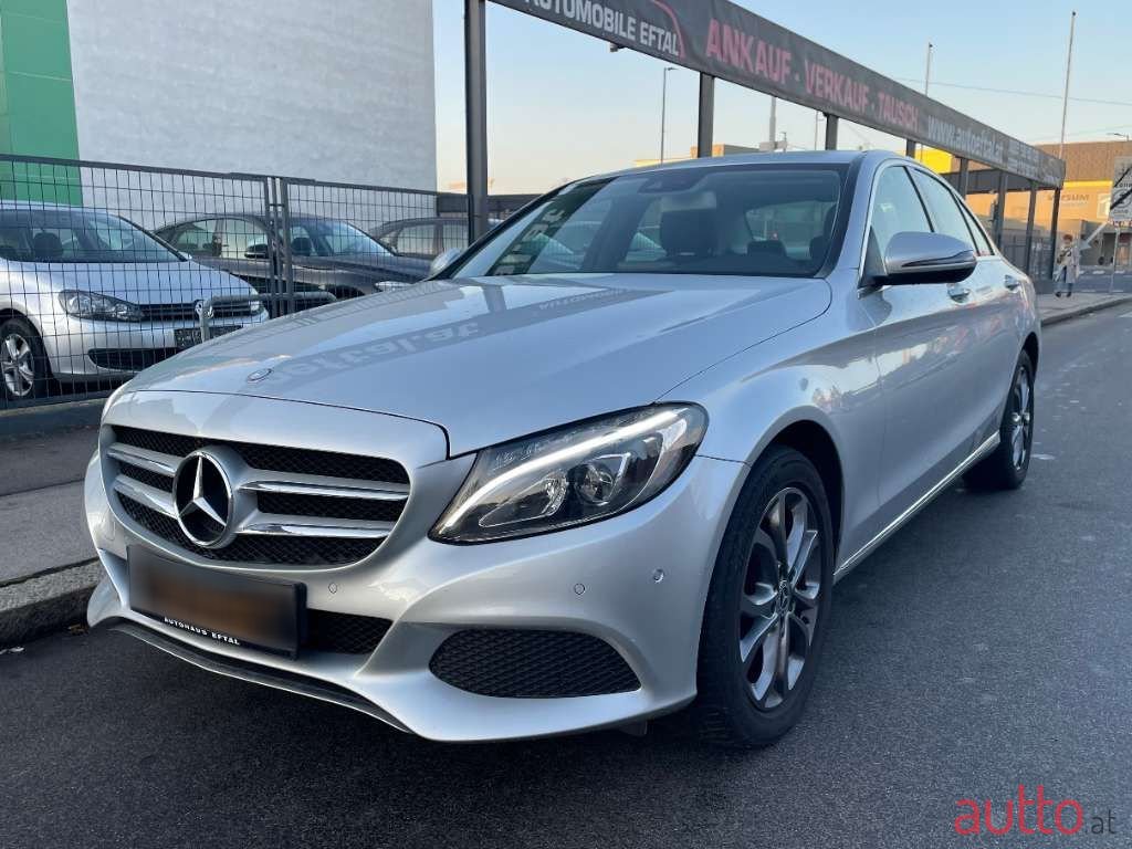 2018' Mercedes-Benz C-Klasse photo #1