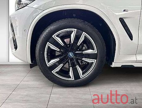 2022' BMW iX3 photo #6