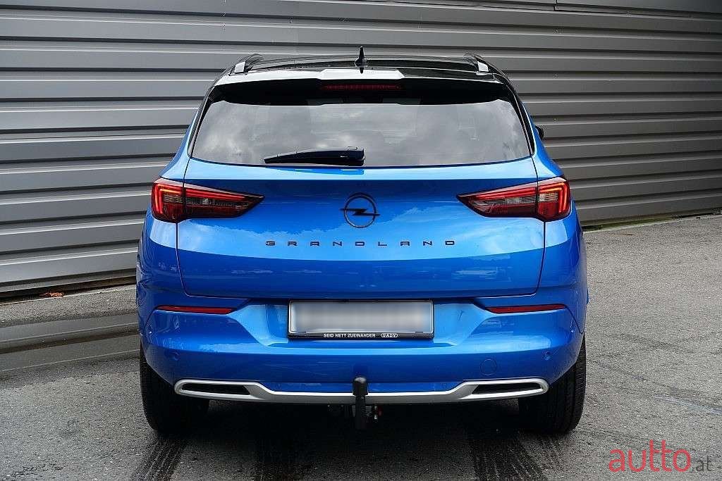 2022' Opel Grandland X photo #6