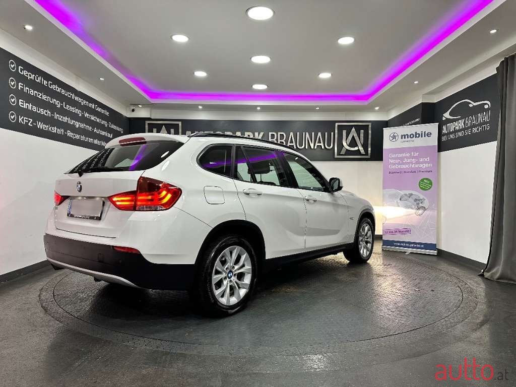 2011' BMW X1 photo #6