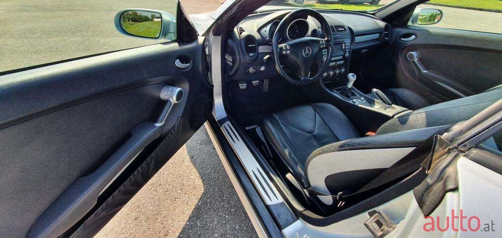 2006' Mercedes-Benz Slk-Klasse photo #3