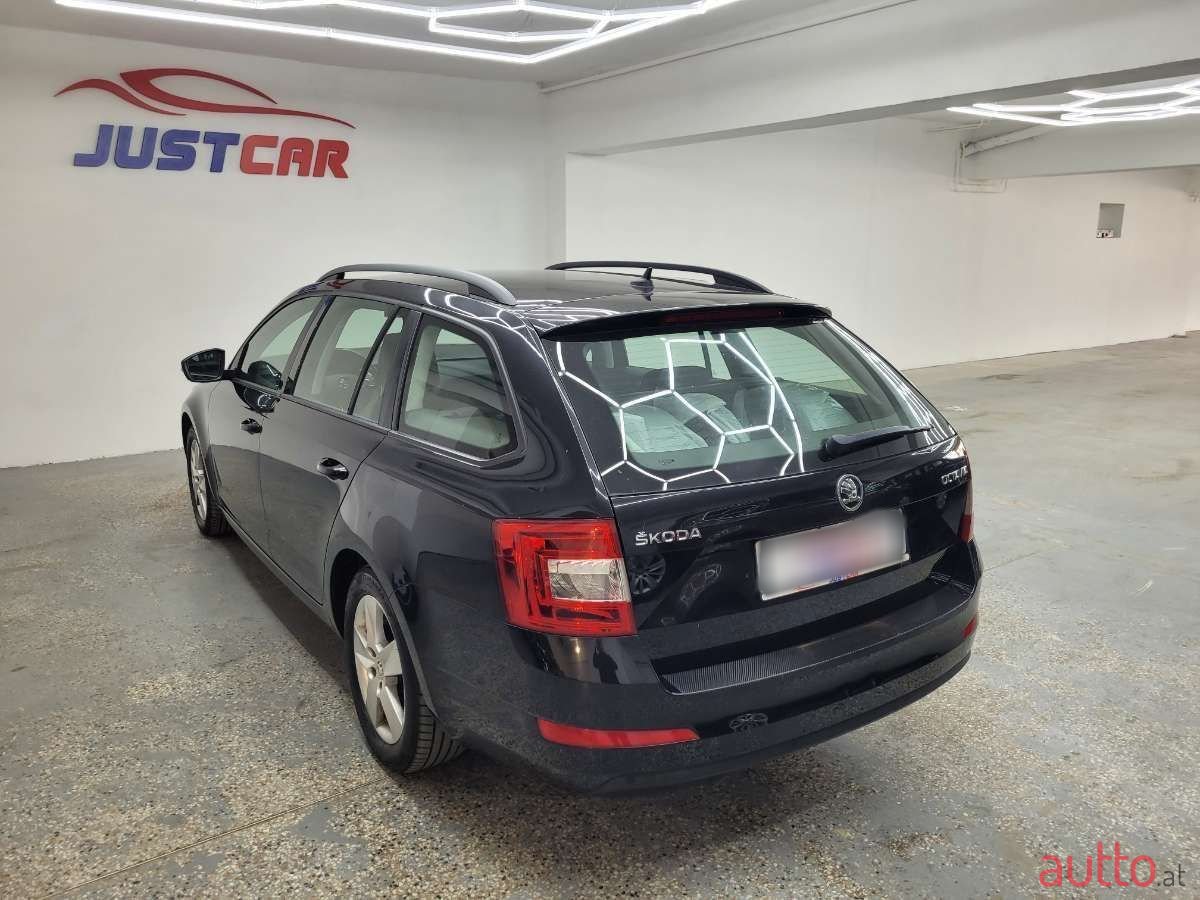 2015' Skoda Octavia photo #4