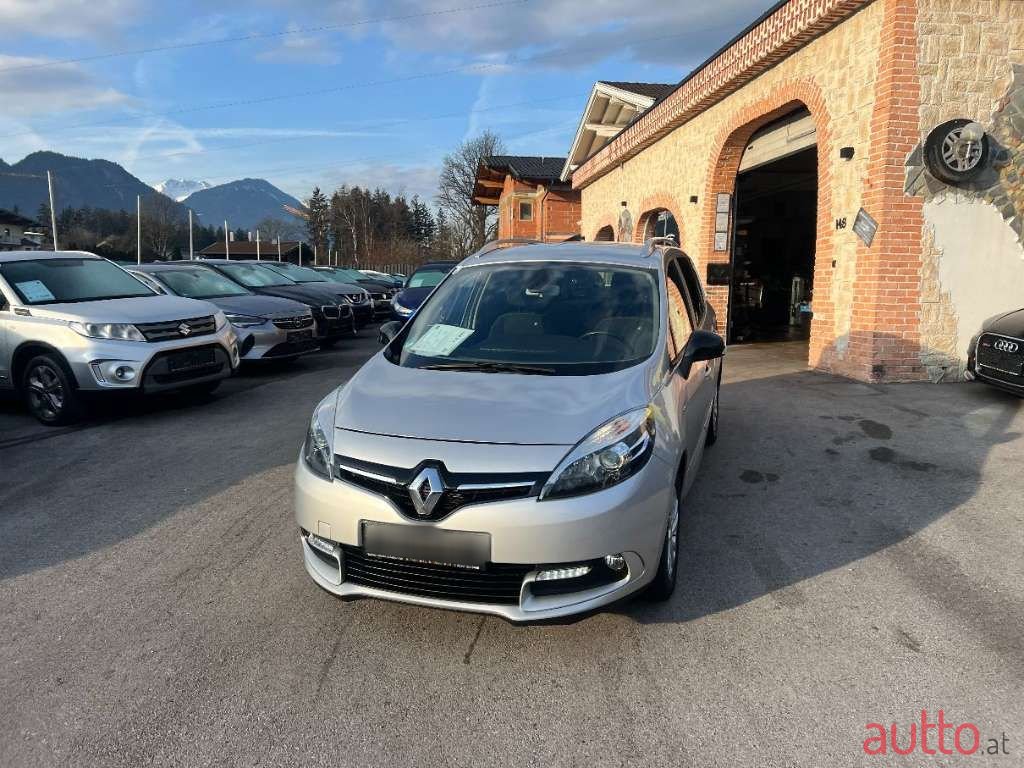 2014' Renault Scenic photo #5