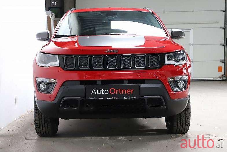 2019' Jeep Compass photo #1