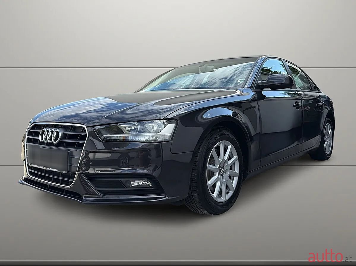 2012' Audi A4 photo #2