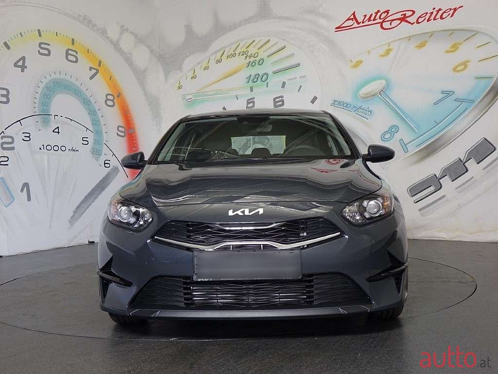2024' Kia Ceed photo #2