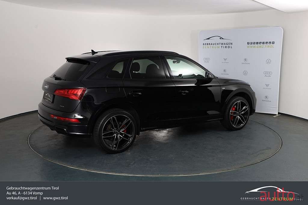 2021' Audi Q5 photo #6