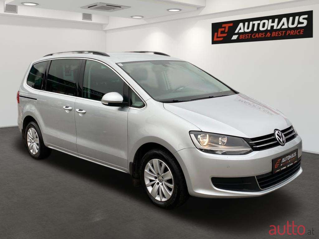 2012' Volkswagen Sharan photo #4