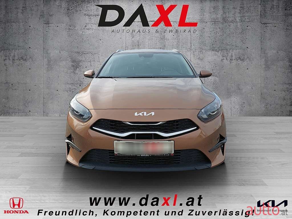 2021' Kia Ceed photo #2