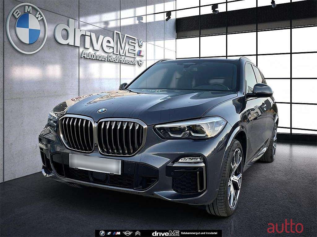 2019' BMW X5 photo #1