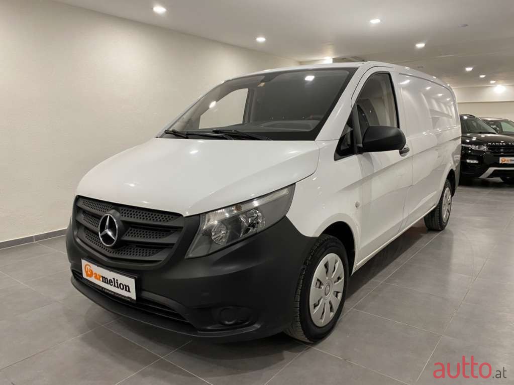 2015' Mercedes-Benz Vito photo #3