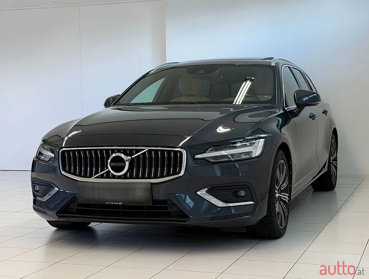 2019' Volvo V60 photo #3