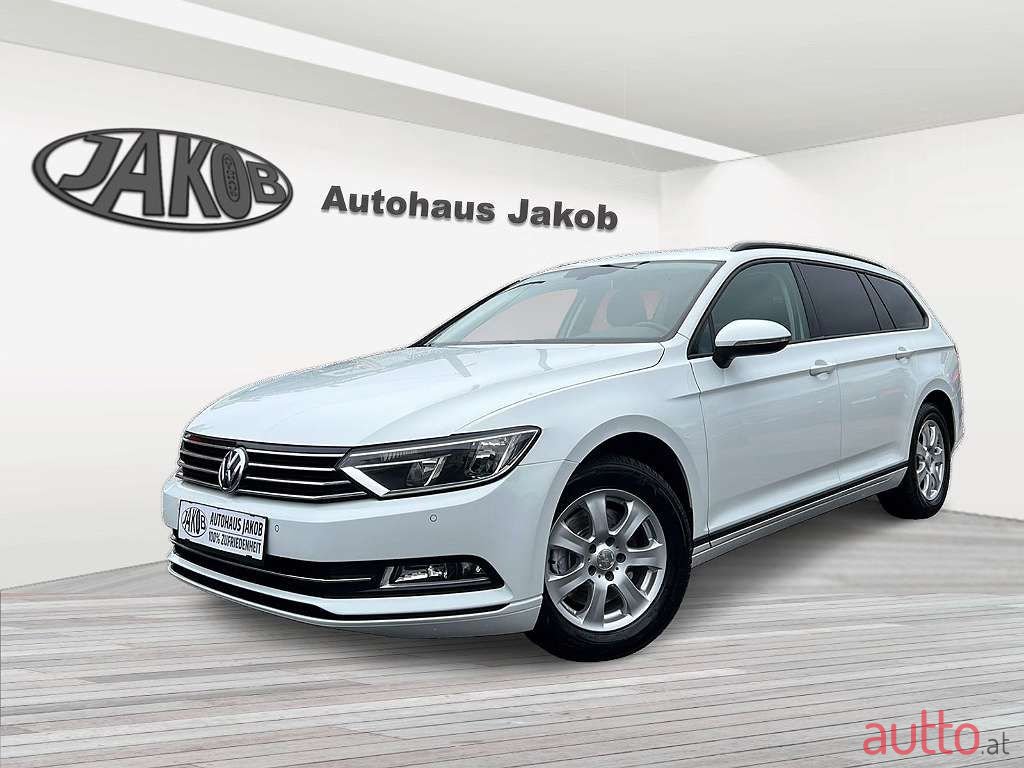 2016' Volkswagen Passat photo #1