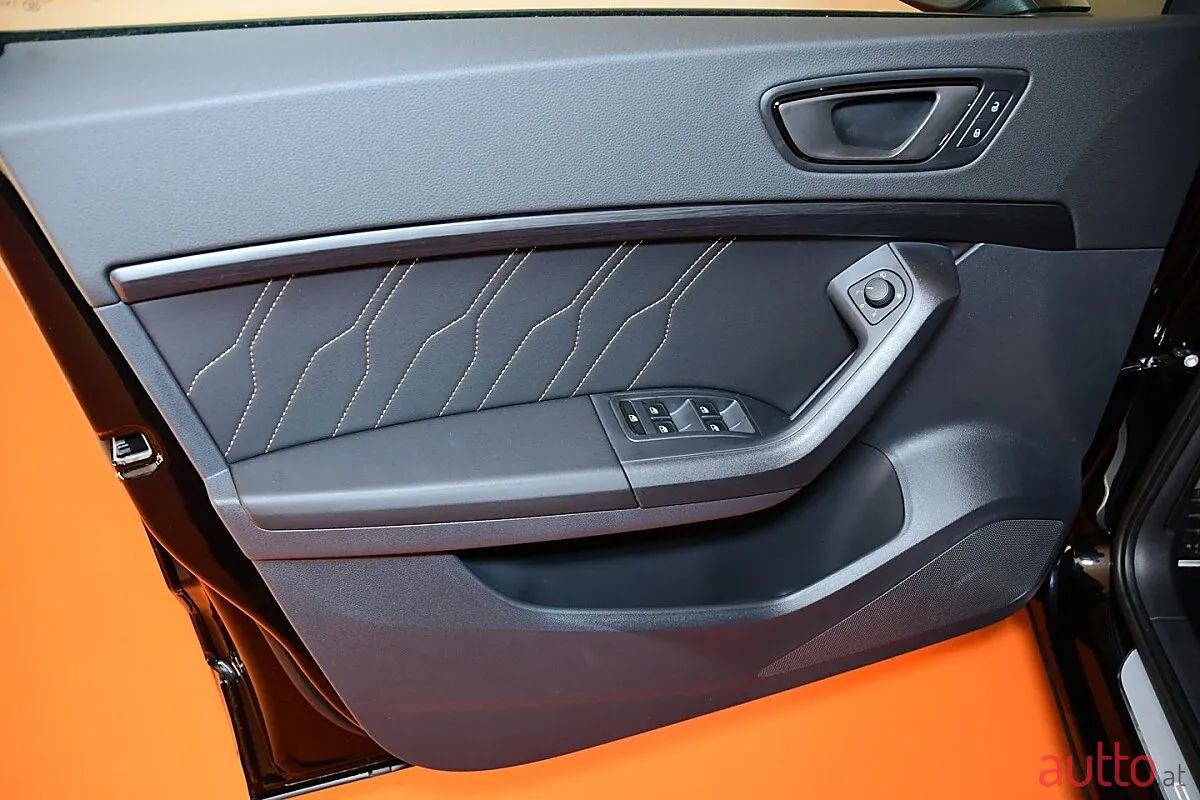 2024' Cupra Ateca photo #6
