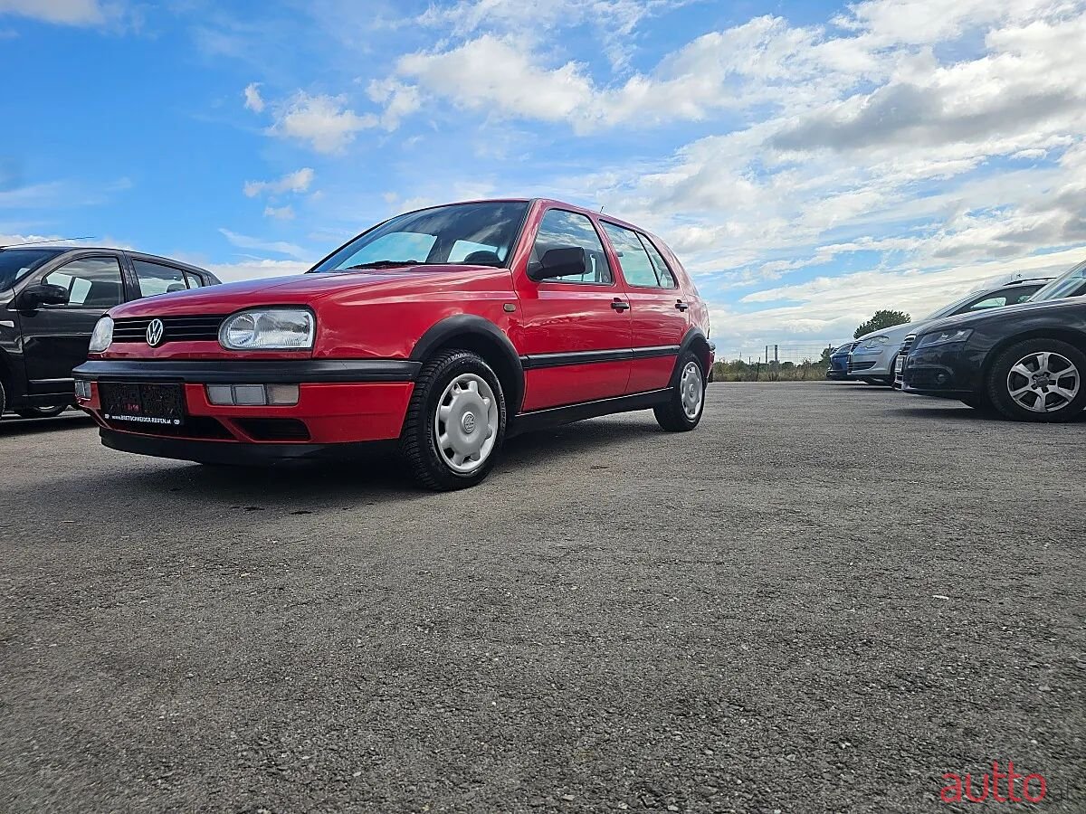 1996' Volkswagen Golf photo #2