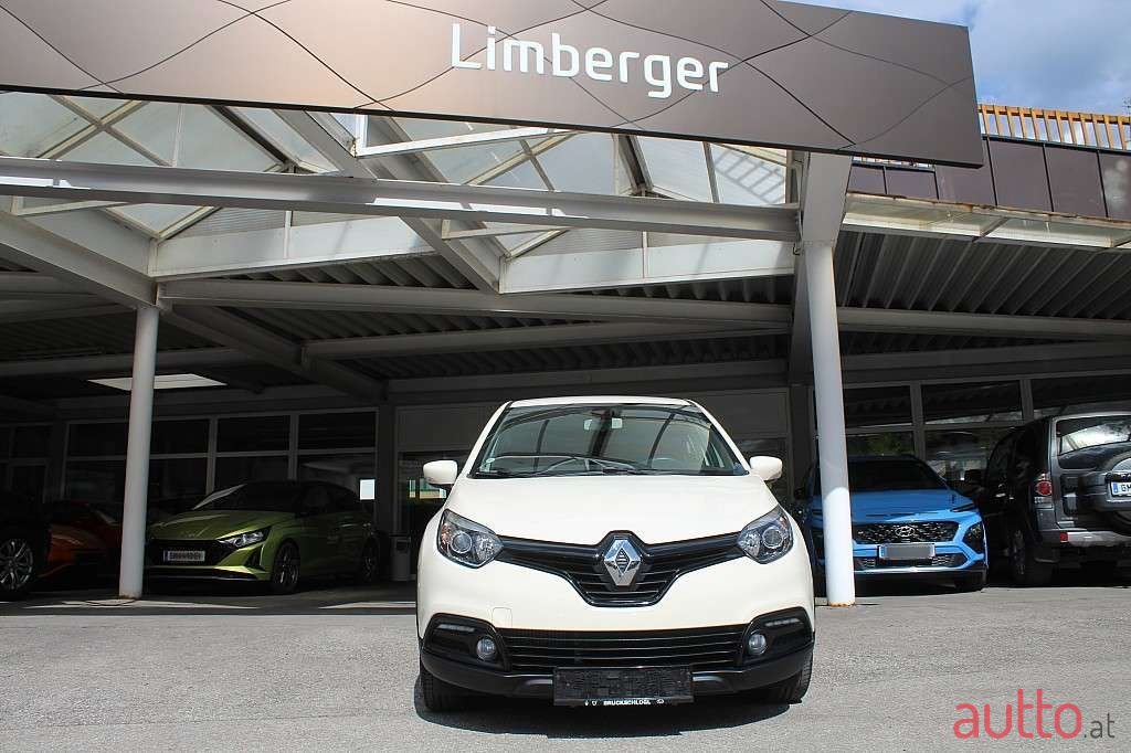 2014' Renault Captur photo #2