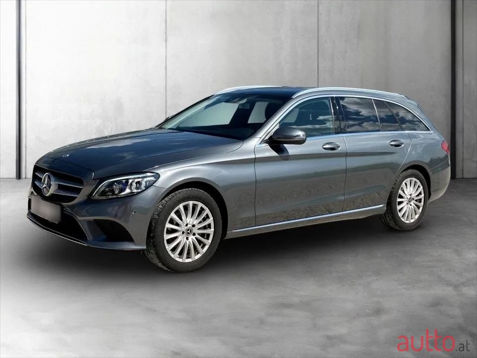 2018' Mercedes-Benz C-Klasse photo #1