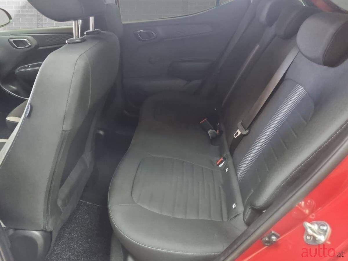 2023' Hyundai i10 photo #5
