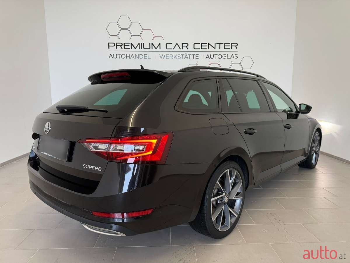 2019' Skoda Superb photo #4