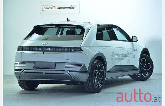 2022' Hyundai Ioniq 5 photo #4