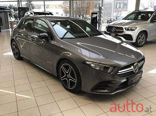 2019' Mercedes-Benz A-Klasse photo #3