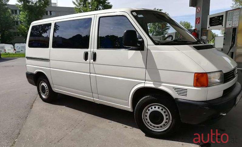 1996' Volkswagen Transporter T5 photo #2