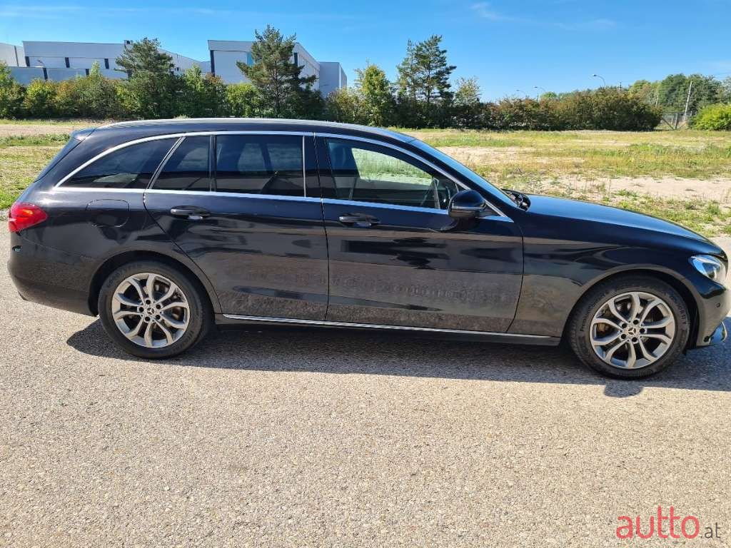 2018' Mercedes-Benz C-Klasse photo #6