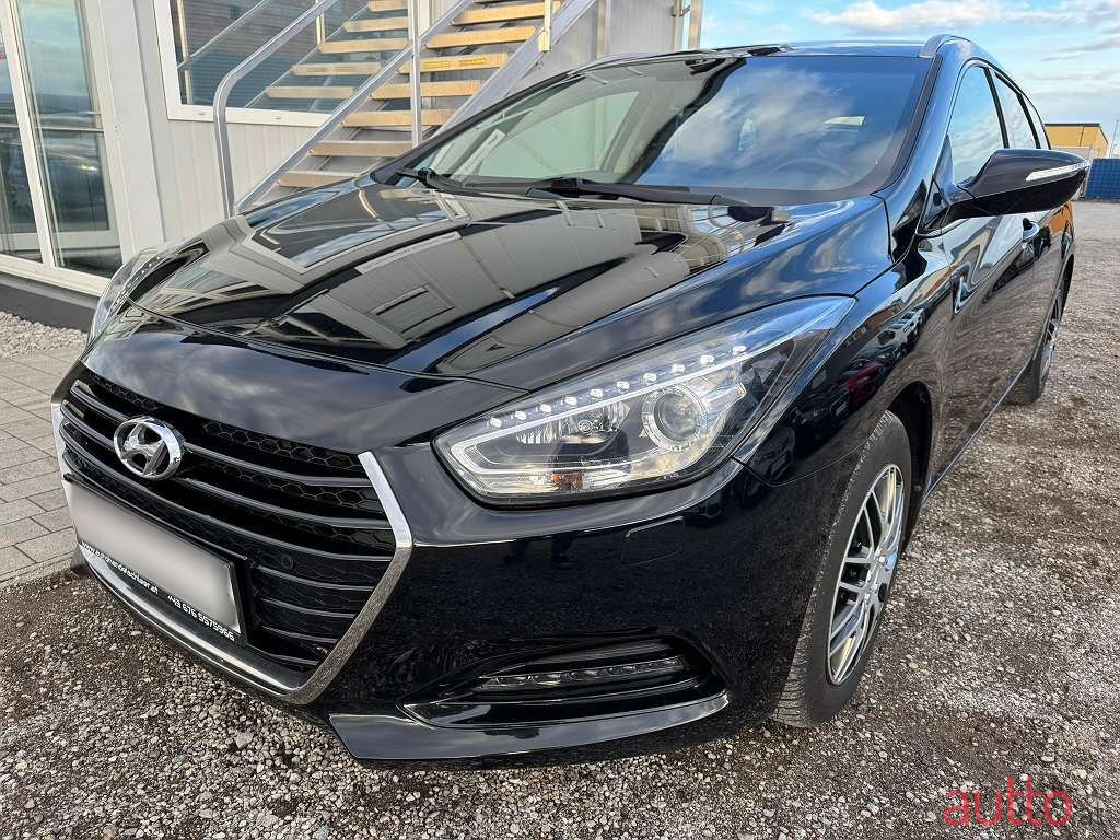 2015' Hyundai i40 photo #1