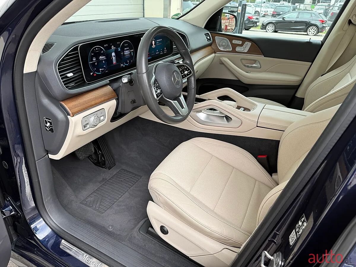 2020' Mercedes-Benz Gle-Klasse photo #5