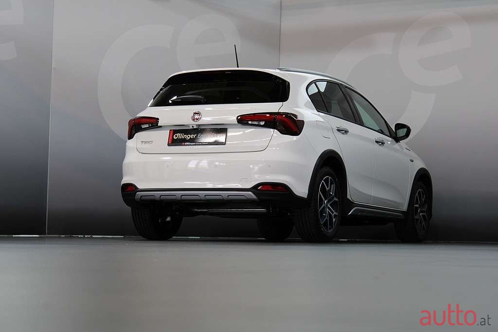 2022' Fiat Tipo photo #4