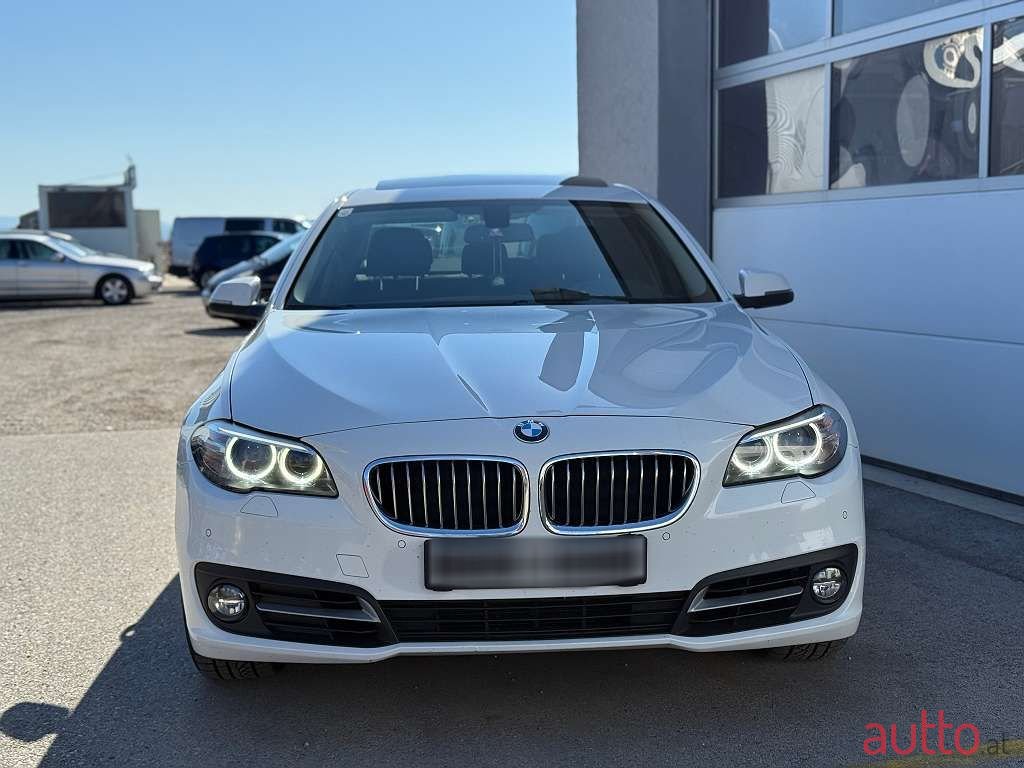 2015' BMW 5Er-Reihe photo #3