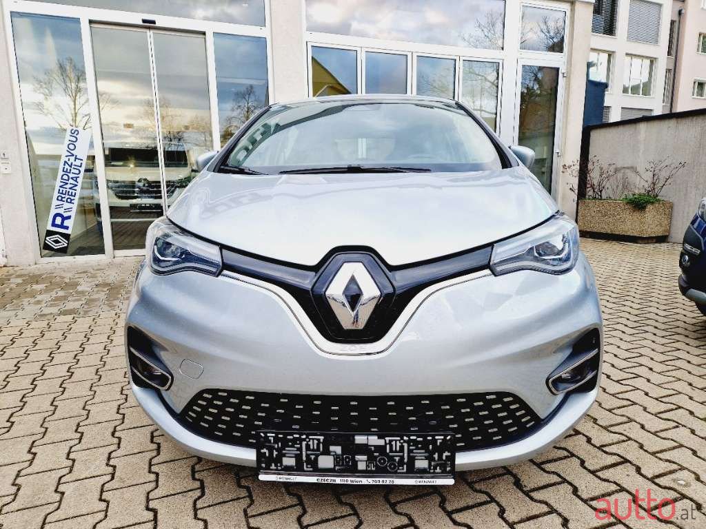 2022' Renault Zoe photo #2